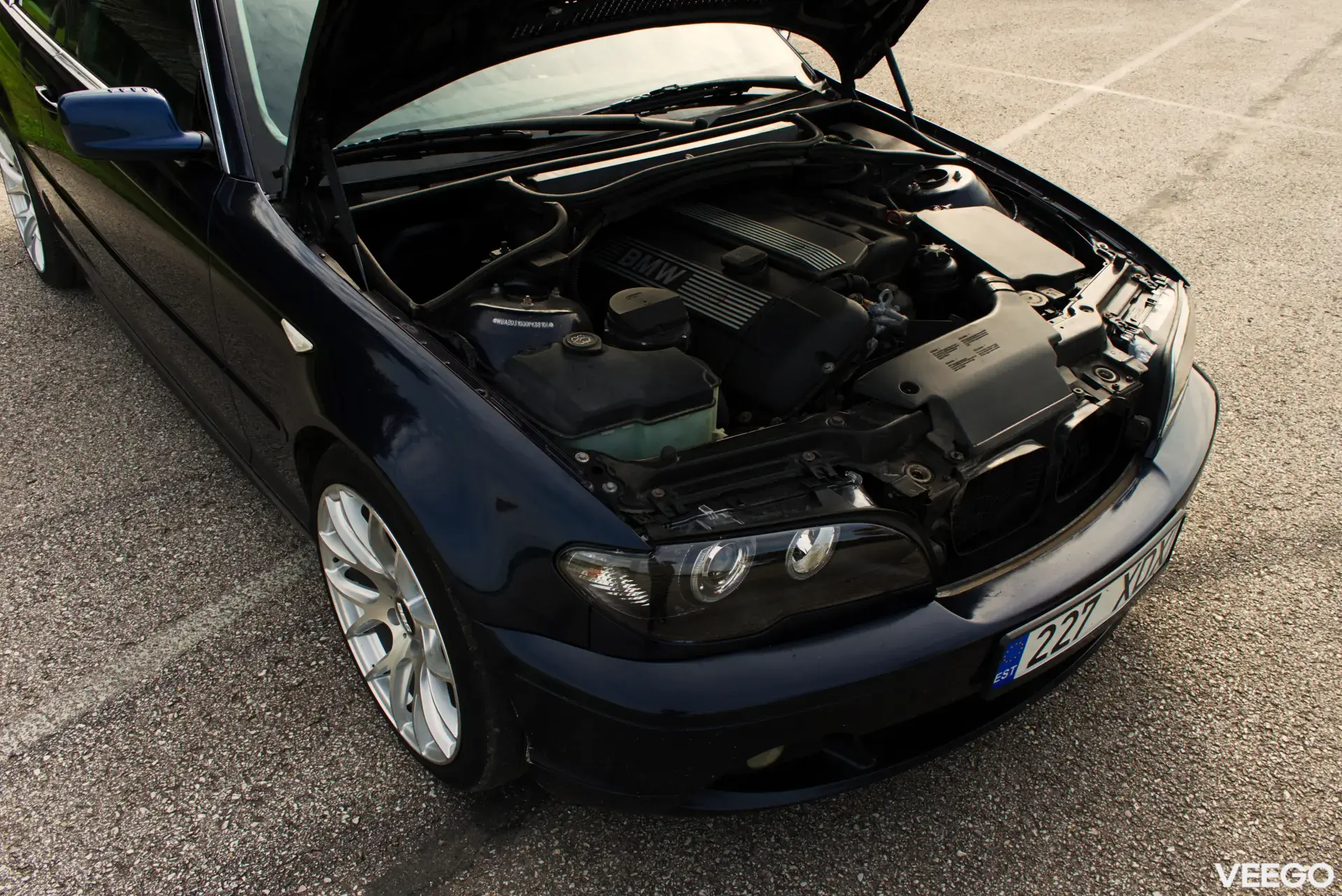 BMW 325 2.5 141kW