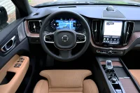 Volvo XC60 AWD B&W ULTIMATE DARK XENIUM INTELLI PRO FULL 2 335kW