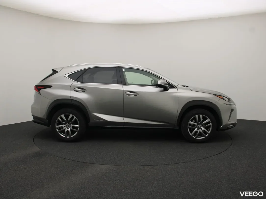 Lexus NX 2.5 145kW