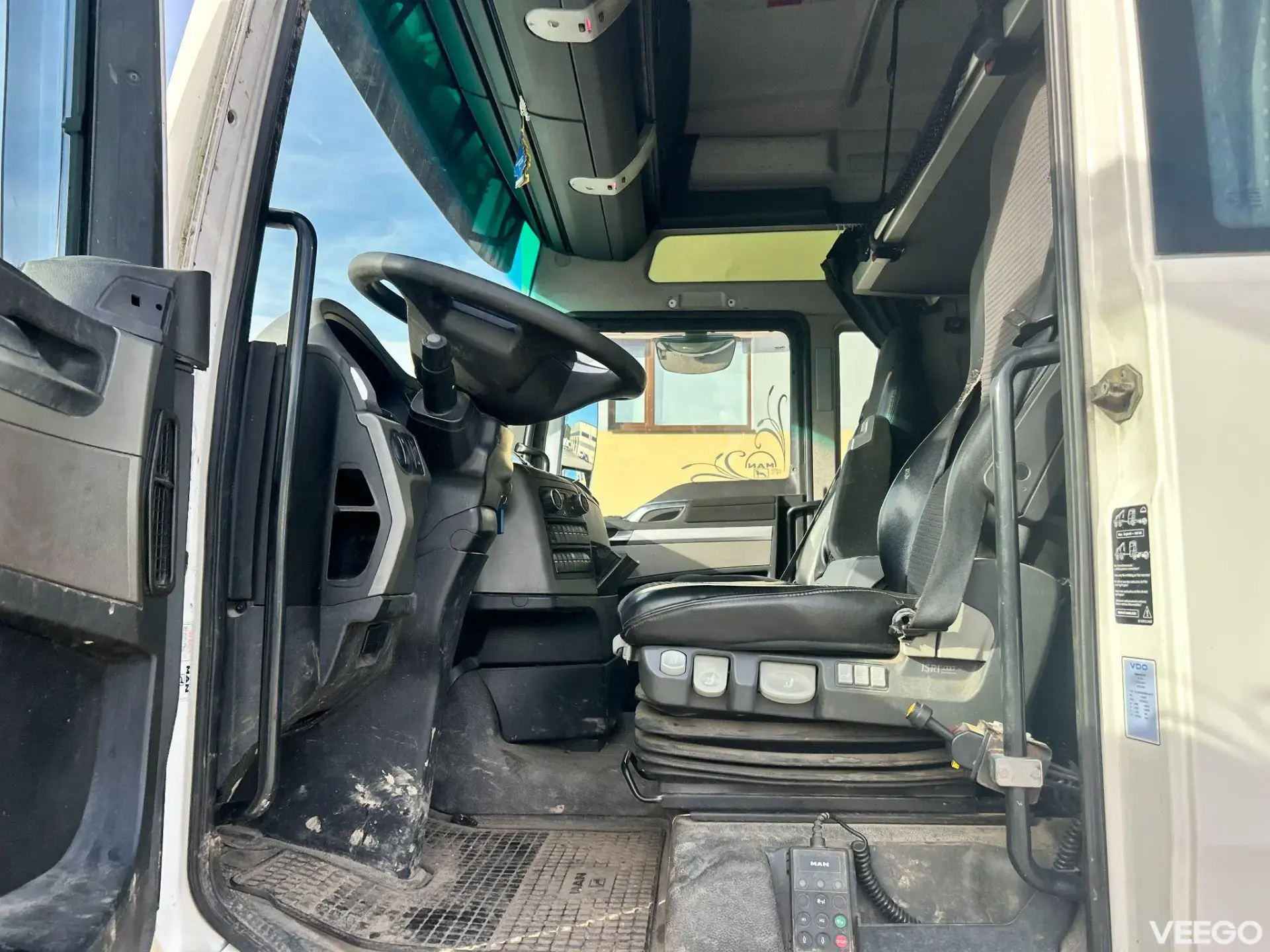 MAN TGX 6X2 EURO5 + RETARDER + HYDAULICS + GEARBOX DEFECT 397kW