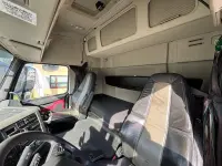 Volvo FM 6X2*4 + RETARDER + CARRIER SUPRA 1250 375kW thumbnail