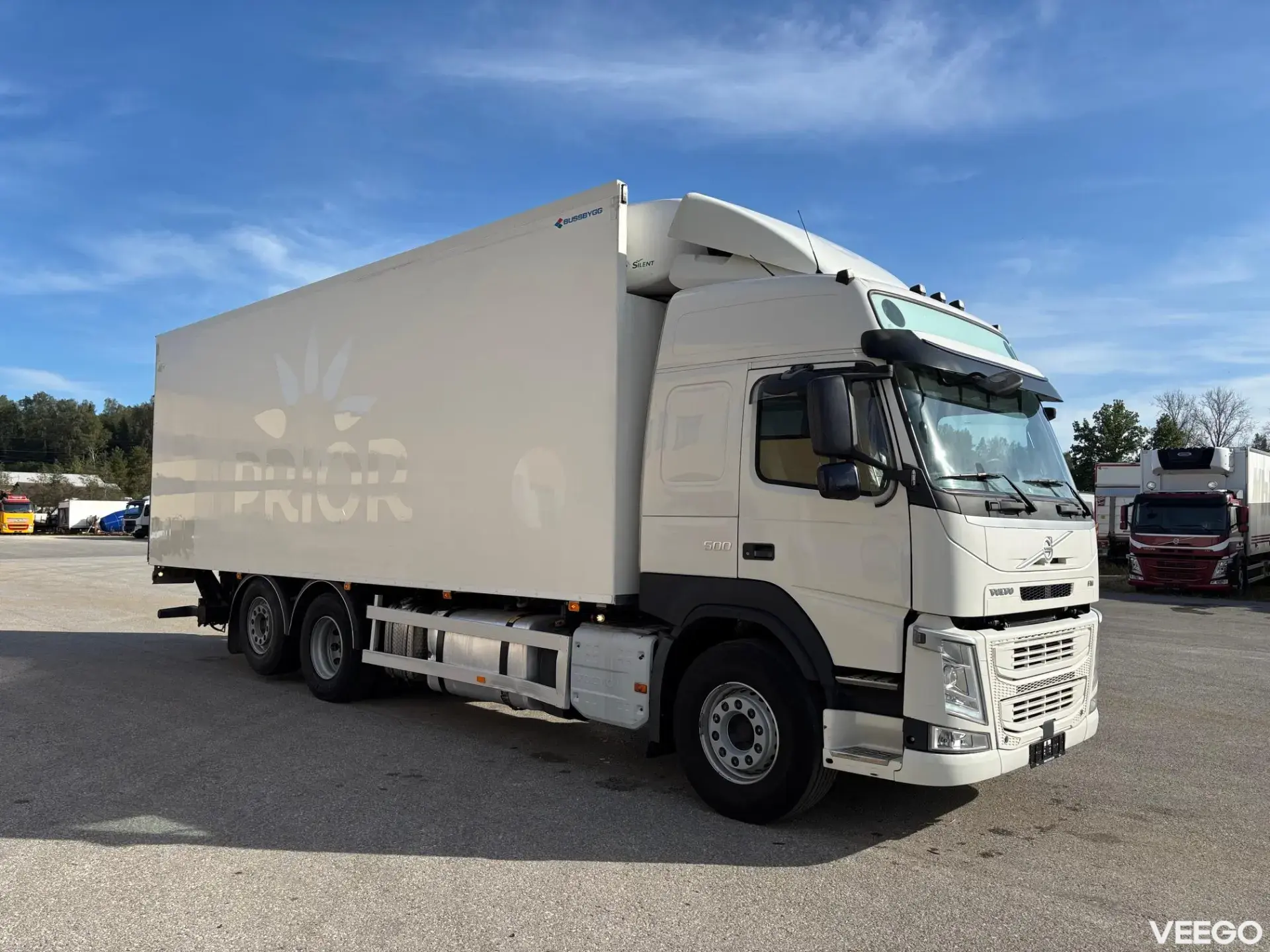 Volvo FM 6X2*4 + RETARDER + CARRIER SUPRA 1250 375kW