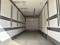 Volvo FM 6X2*4 + RETARDER + CARRIER SUPRA 1250 375kW thumbnail