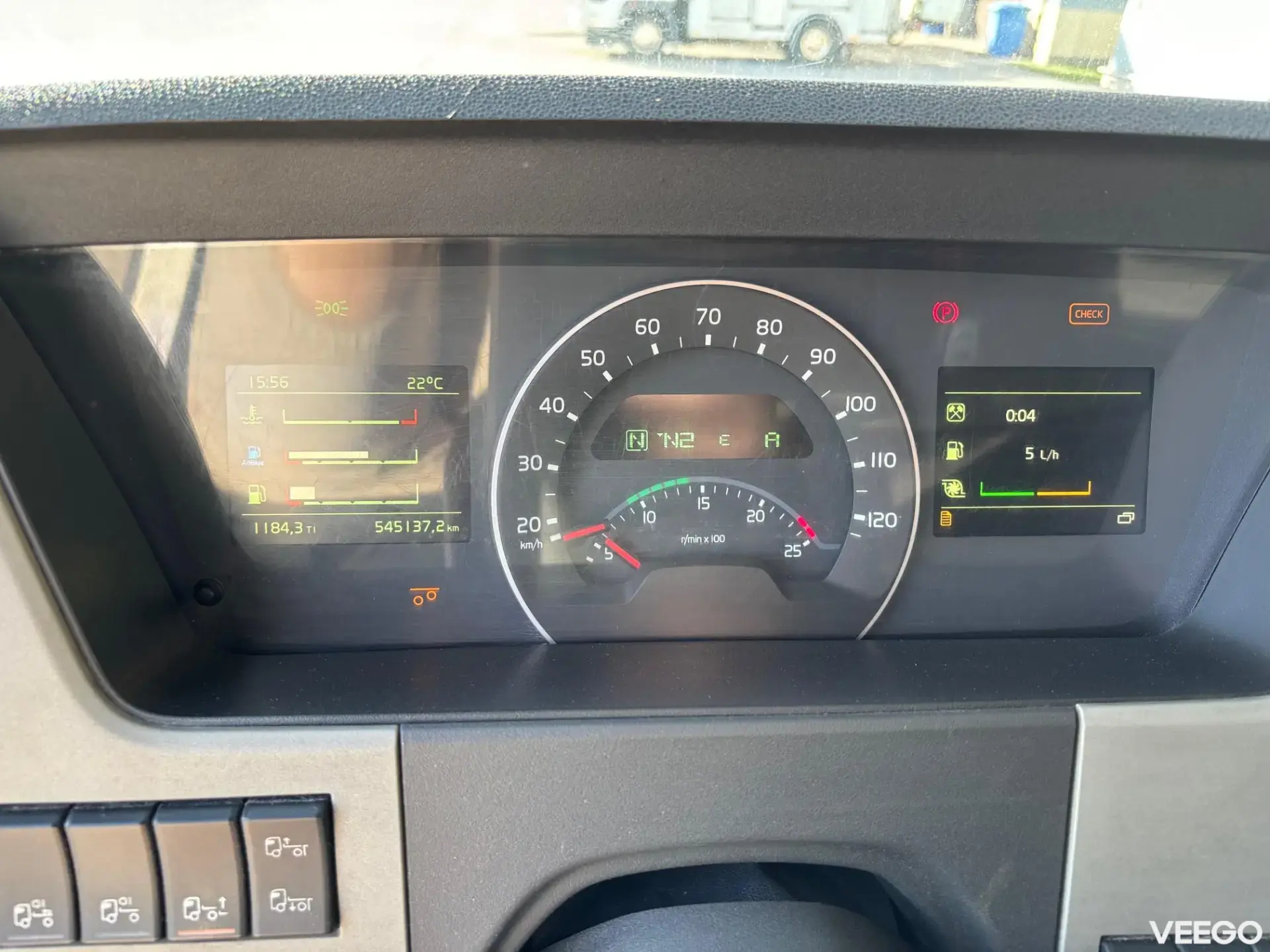 Volvo FM 6X2*4 + RETARDER + CARRIER SUPRA 1250 375kW