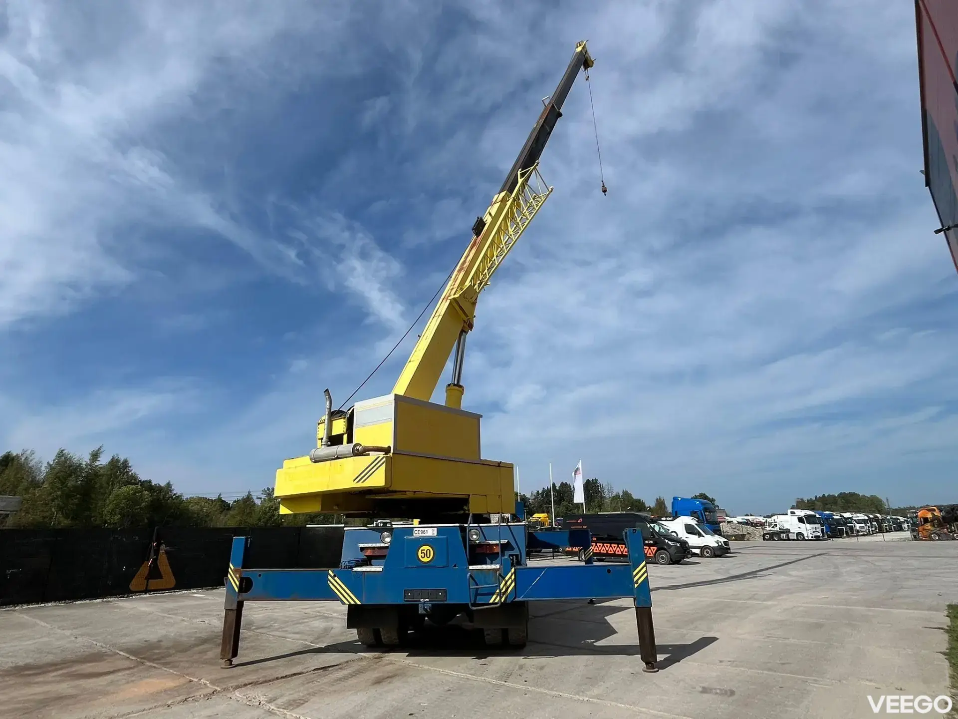 Volvo N 10 BJÖRNKRANAR C 1601 / 20 TON / BOOM 26,2 + JIB 234kW