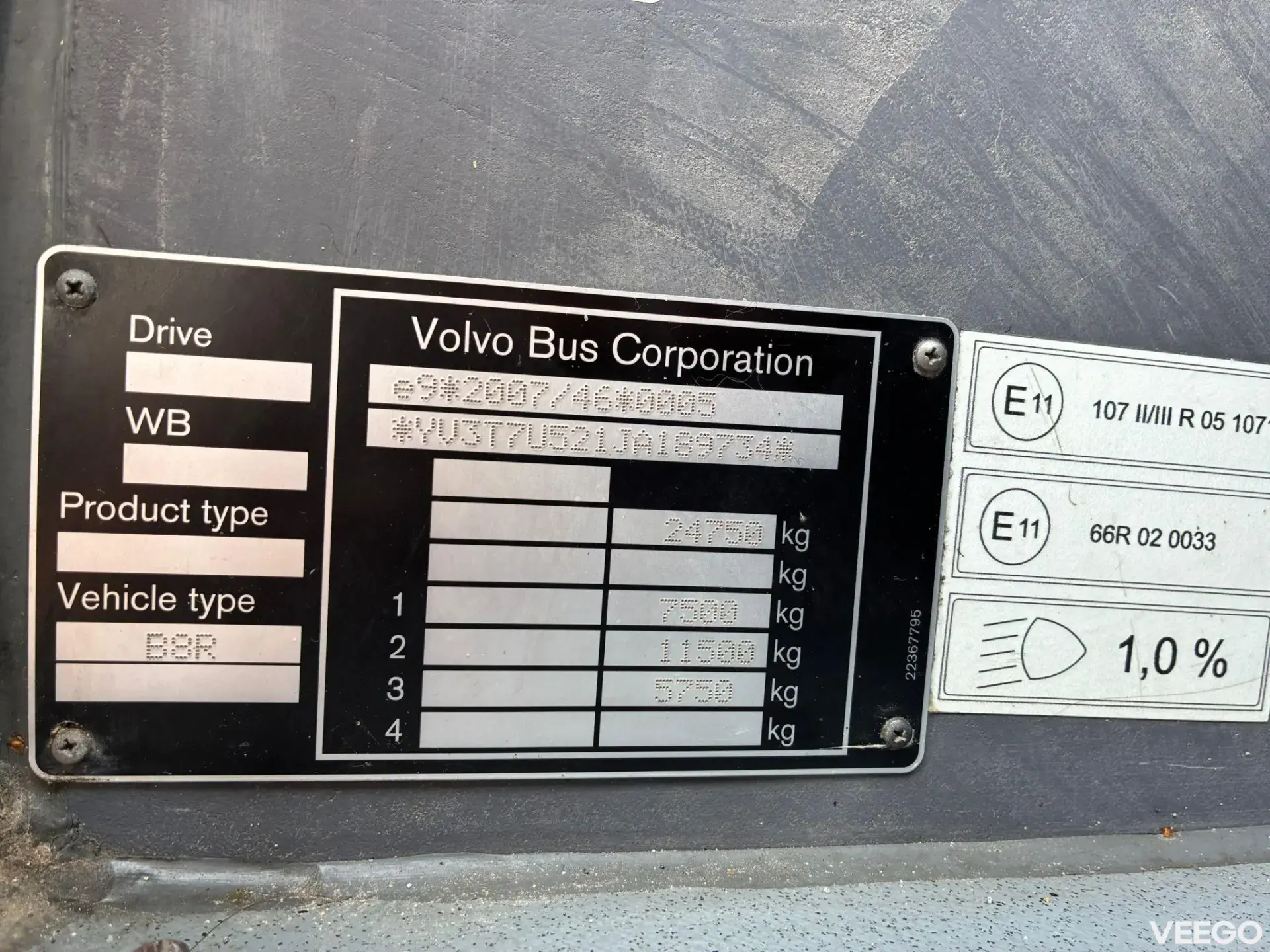 Volvo B8R 9700 H 61+1 SEATS / AC / AUXILIARY HEATER / WC 240kW