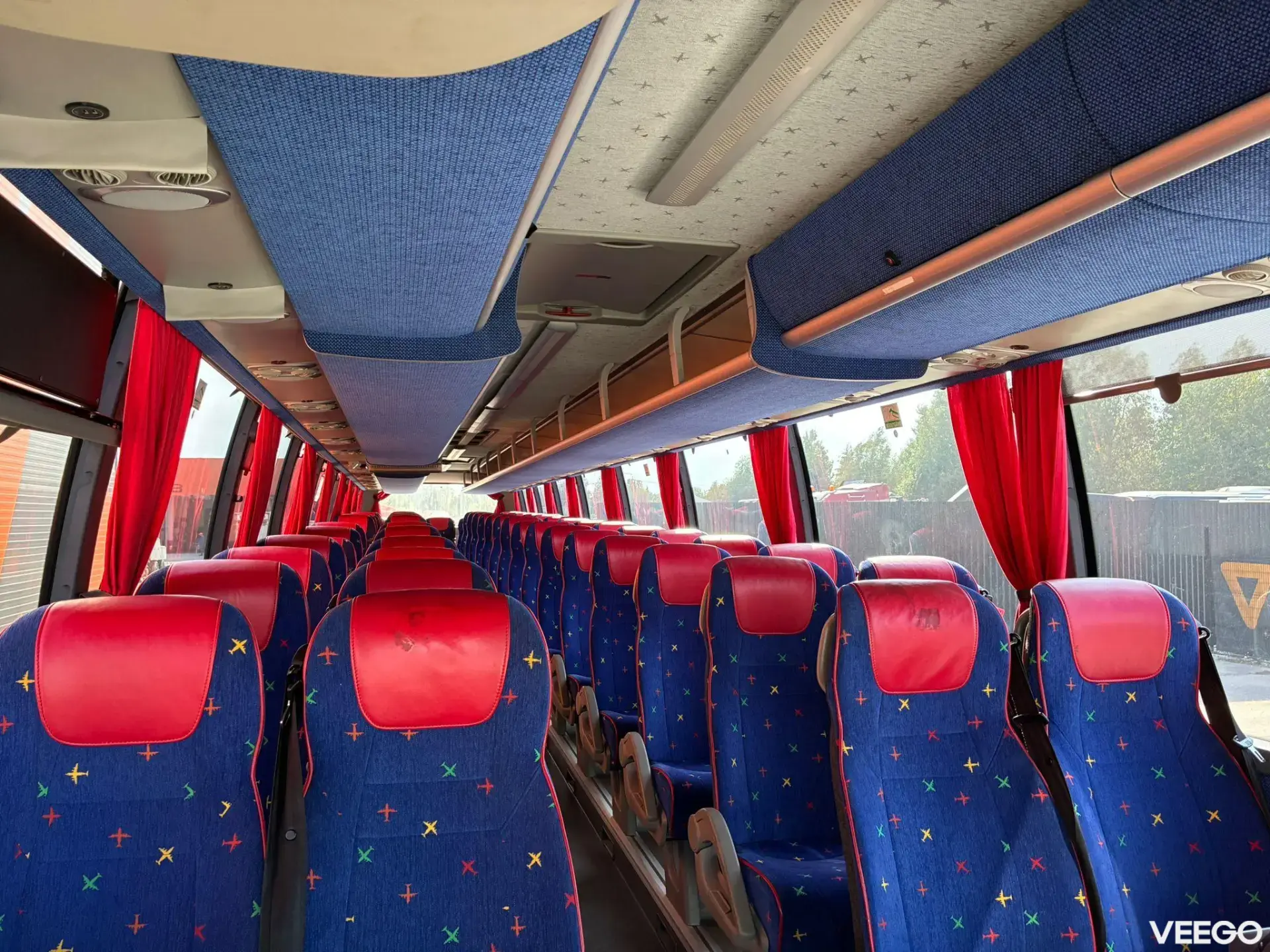 Volvo B8R 9700 H 61+1 SEATS / AC / AUXILIARY HEATER / WC 240kW
