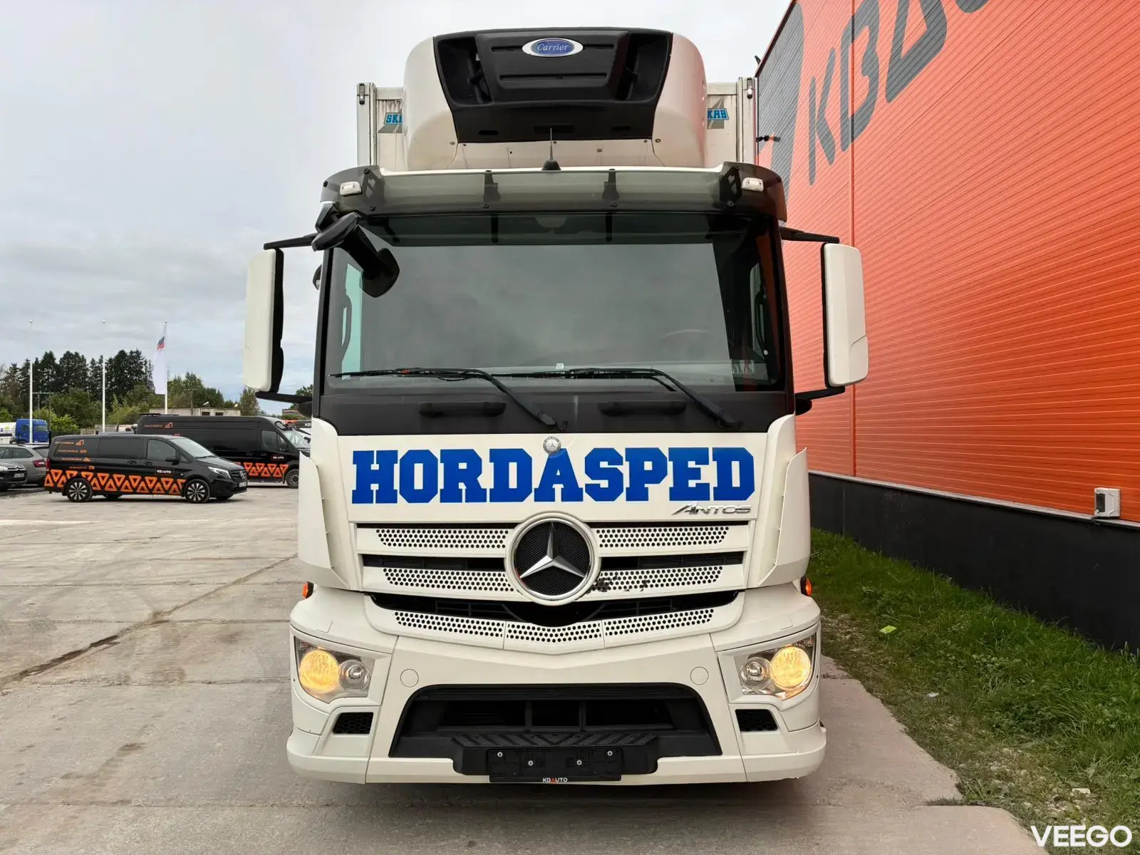 Mercedes-Benz Antos CARRIER SUPRA 1250 Mt / BOX L=8674 mm 260kW