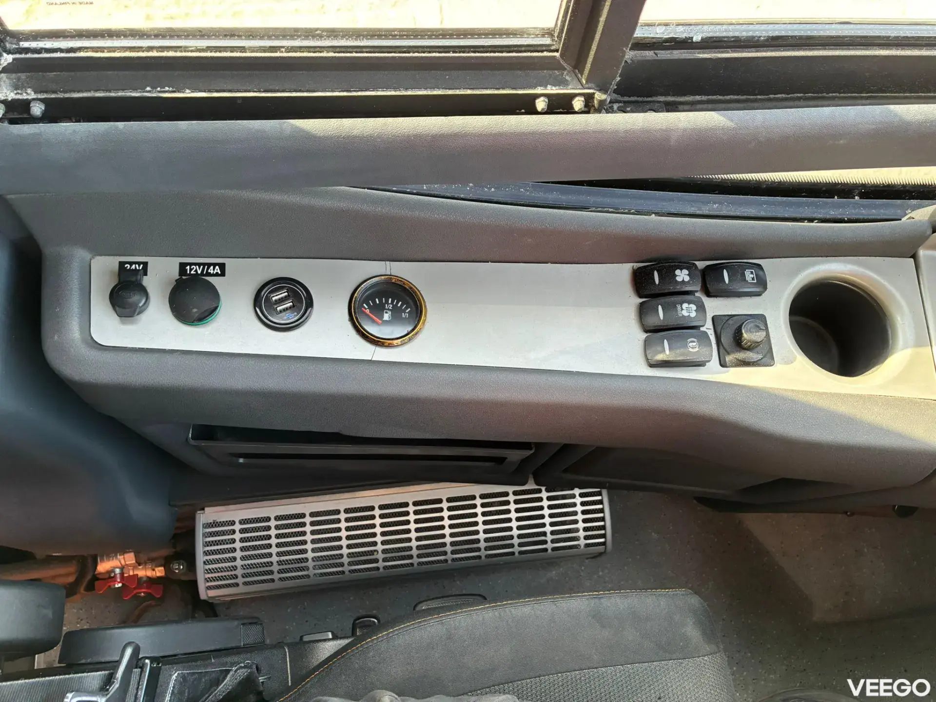 Volvo B8R 9700 H 61+1 SEATS / AC / AUXILIARY HEATER / WC 240kW