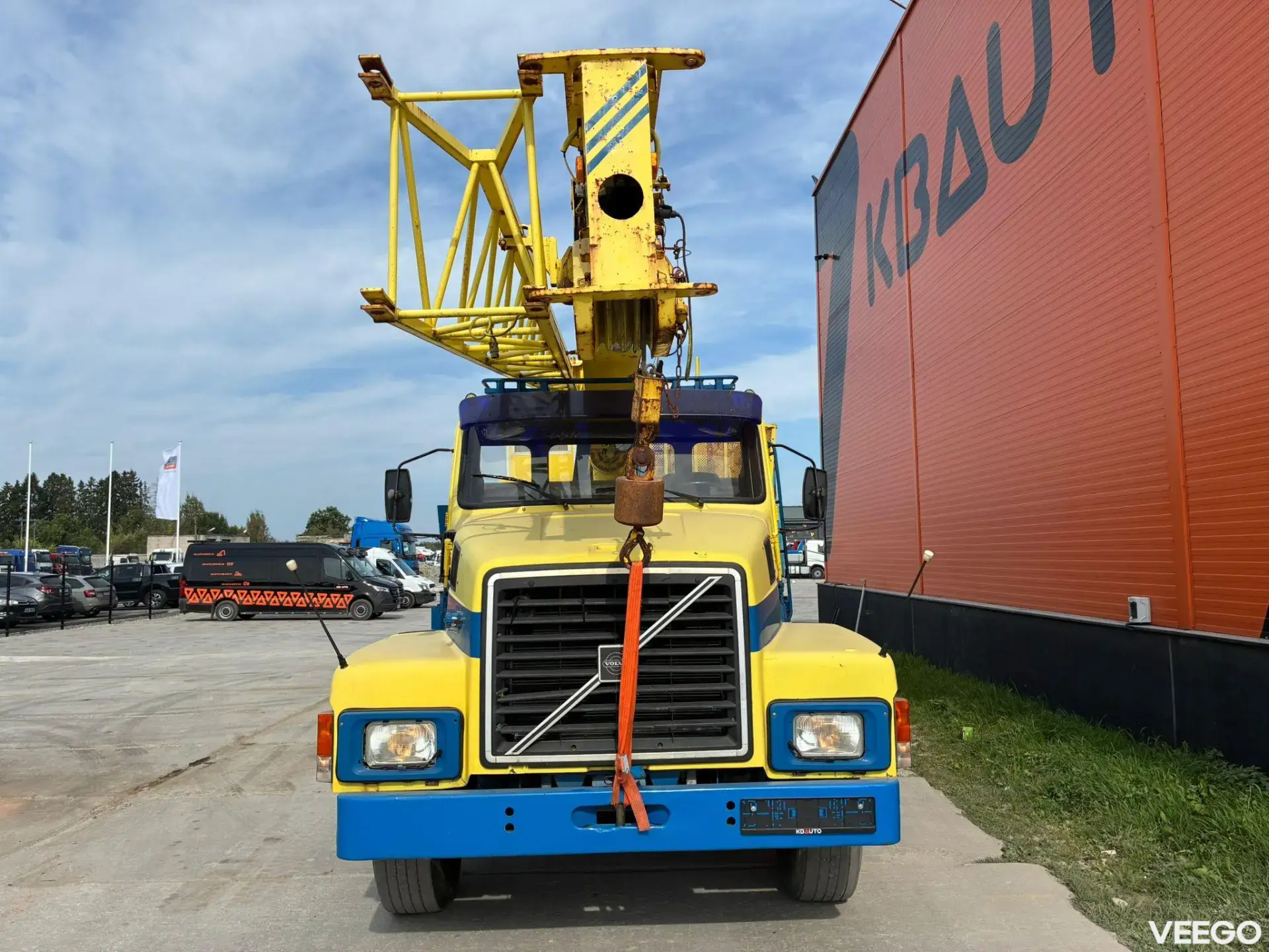 Volvo N 10 BJÖRNKRANAR C 1601 / 20 TON / BOOM 26,2 + JIB 234kW