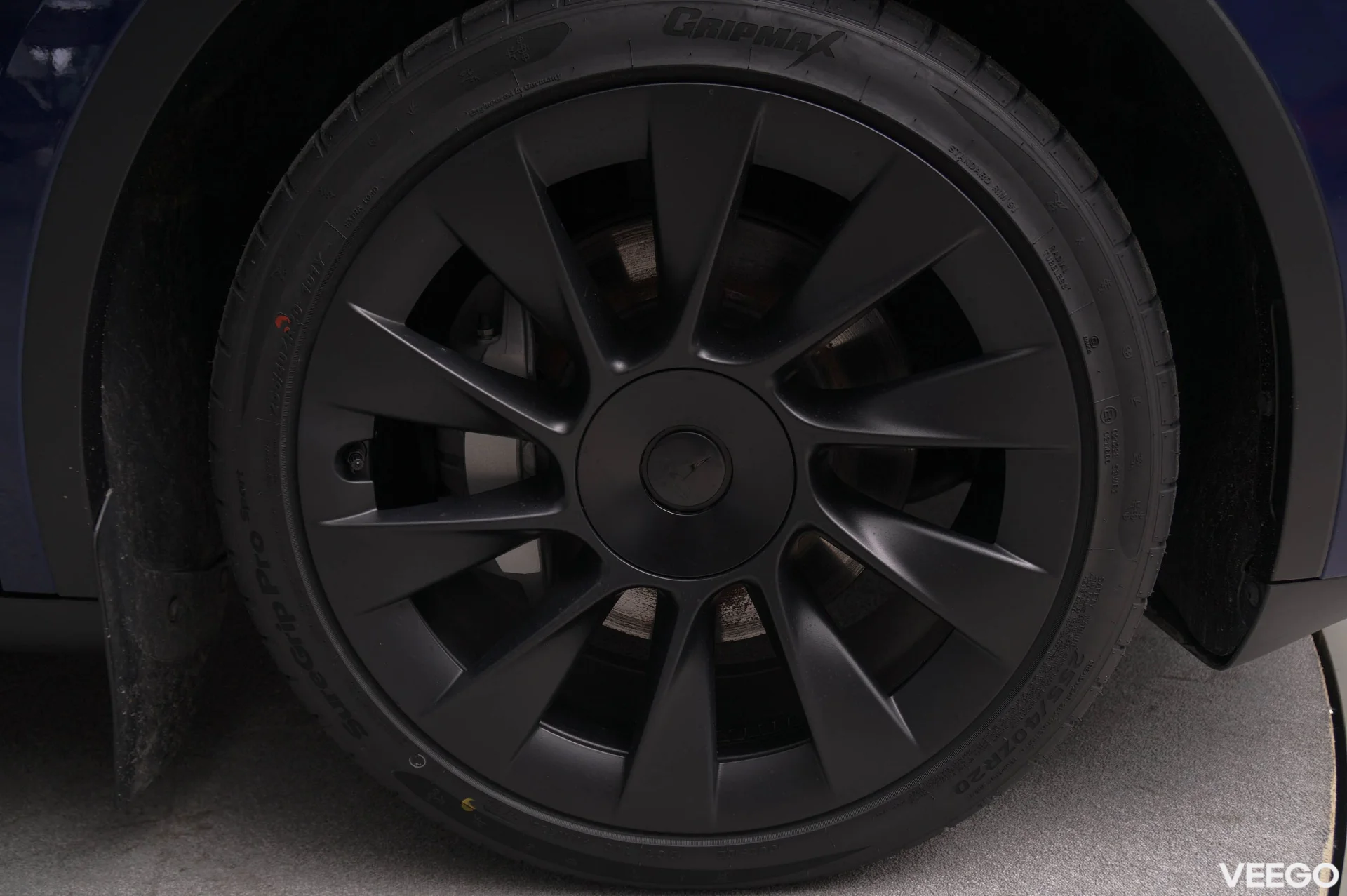 Tesla Model Y LONG RANGE DUAL MOTOR AWD 378kW