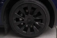 Tesla Model Y LONG RANGE DUAL MOTOR AWD 378kW thumbnail