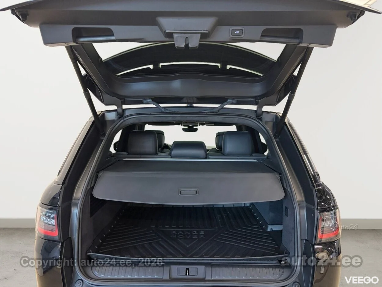 Land Rover Range Rover Sport P400 HST Carbon 3 294kW