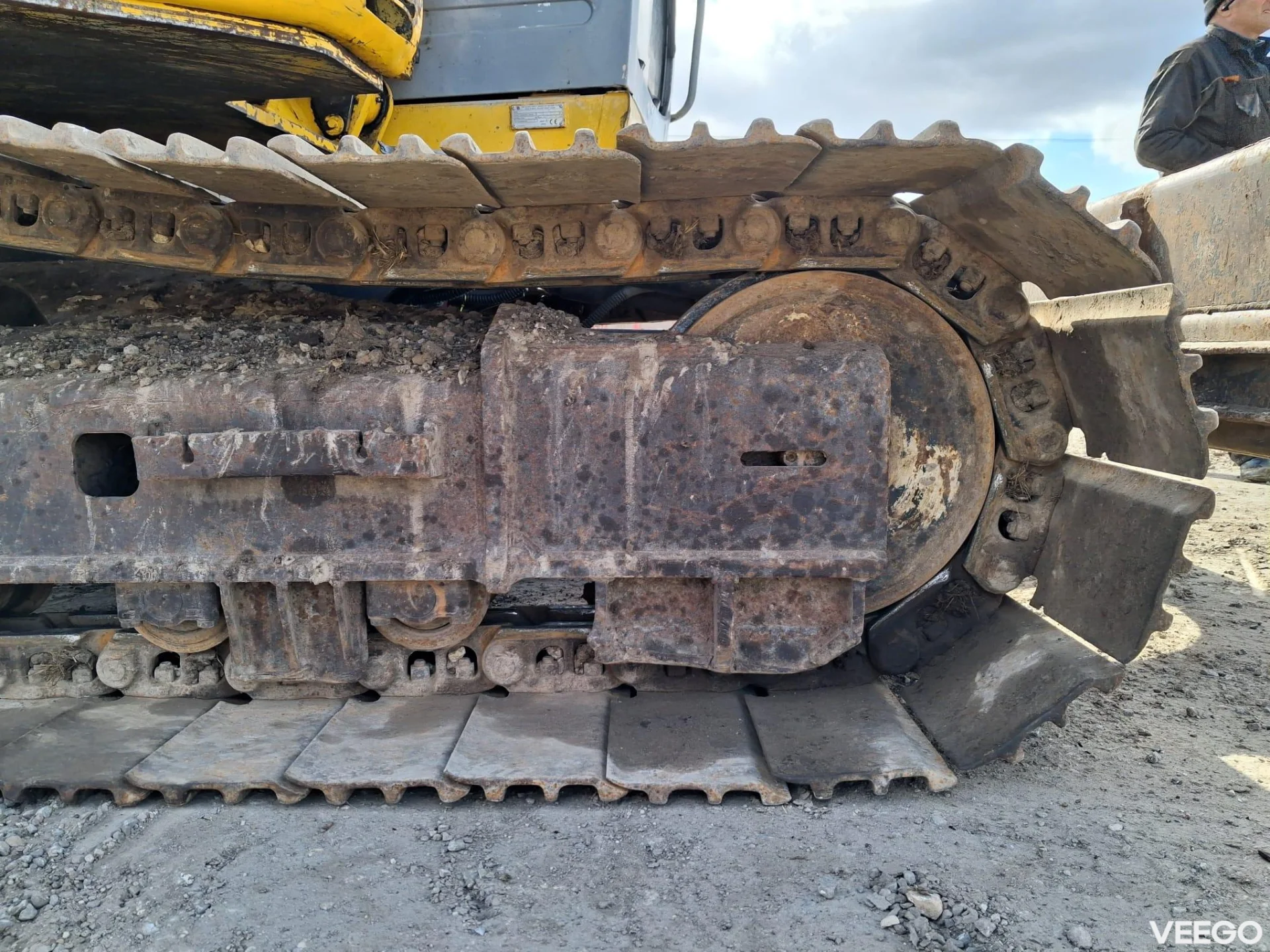 New Holland E135SR kW
