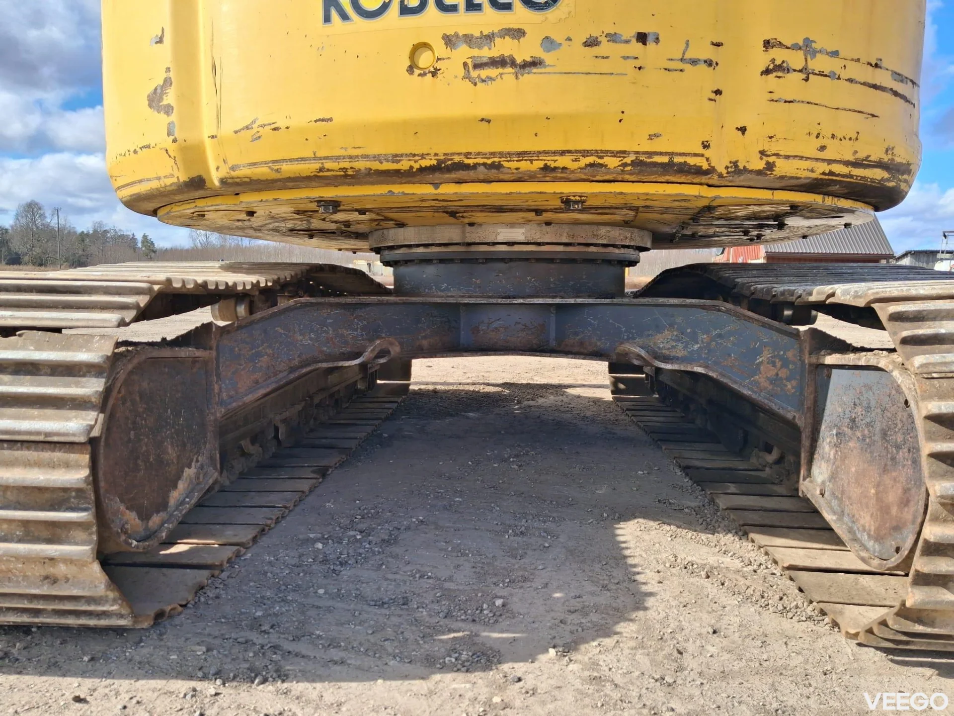 New Holland E135SR kW