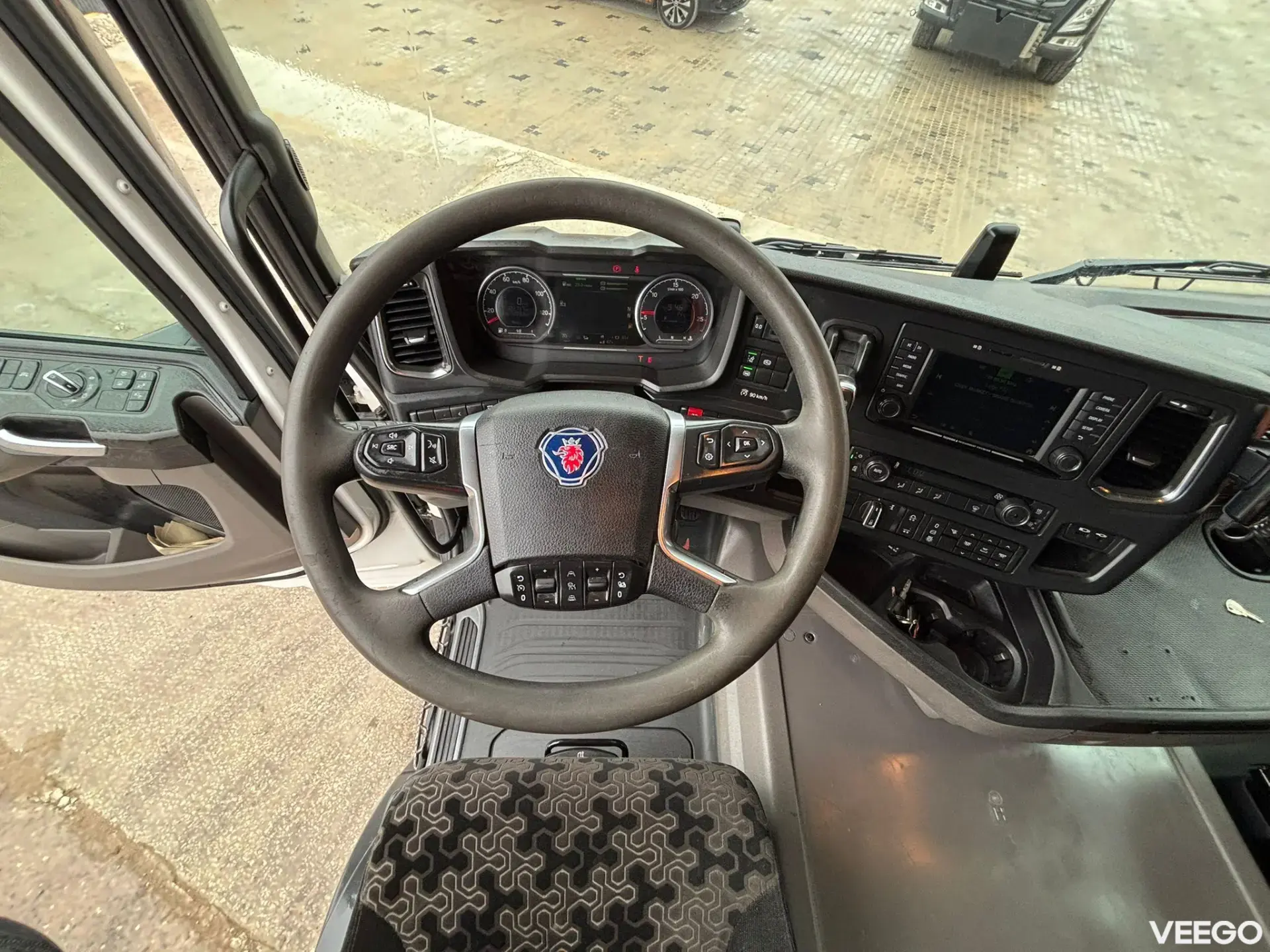 SCANIA R 500 6x2 ADR / HYDRAULICS / RETARDER 368kW