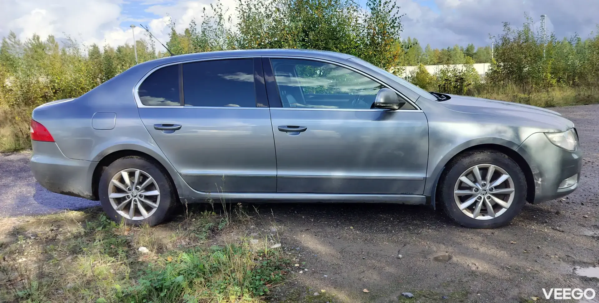 Skoda Superb 2.0 103kW