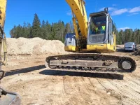 New Holland E235BSR-2 kW