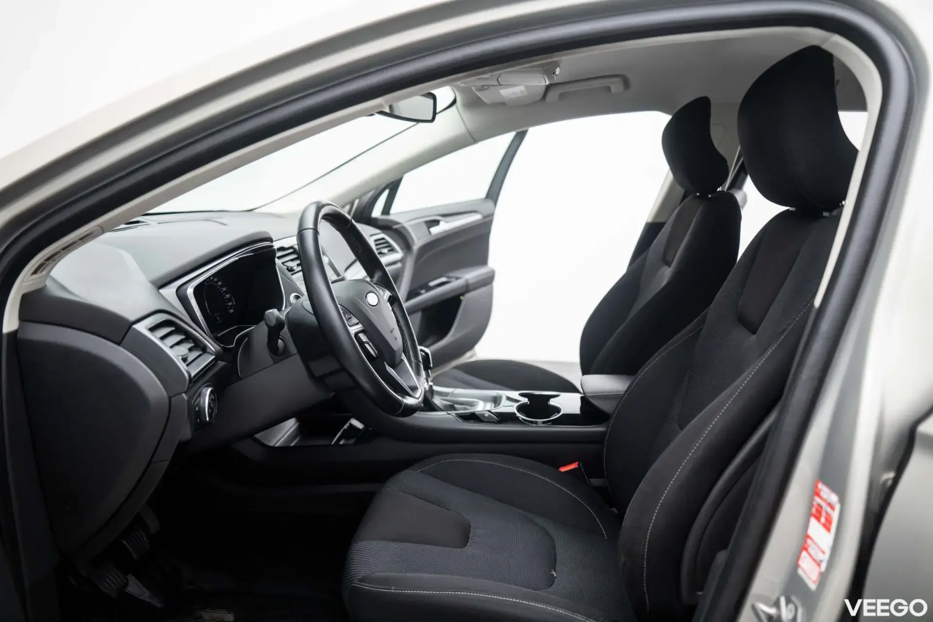 Ford Mondeo 1.5 118kW