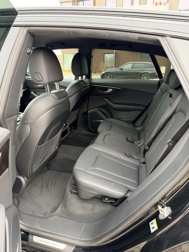 Image of Audi Q8 Black Plus Facelift 3.0 210kW