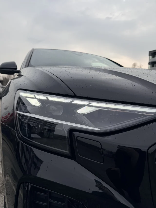 Image of Audi Q8 Black Plus Facelift 3.0 210kW