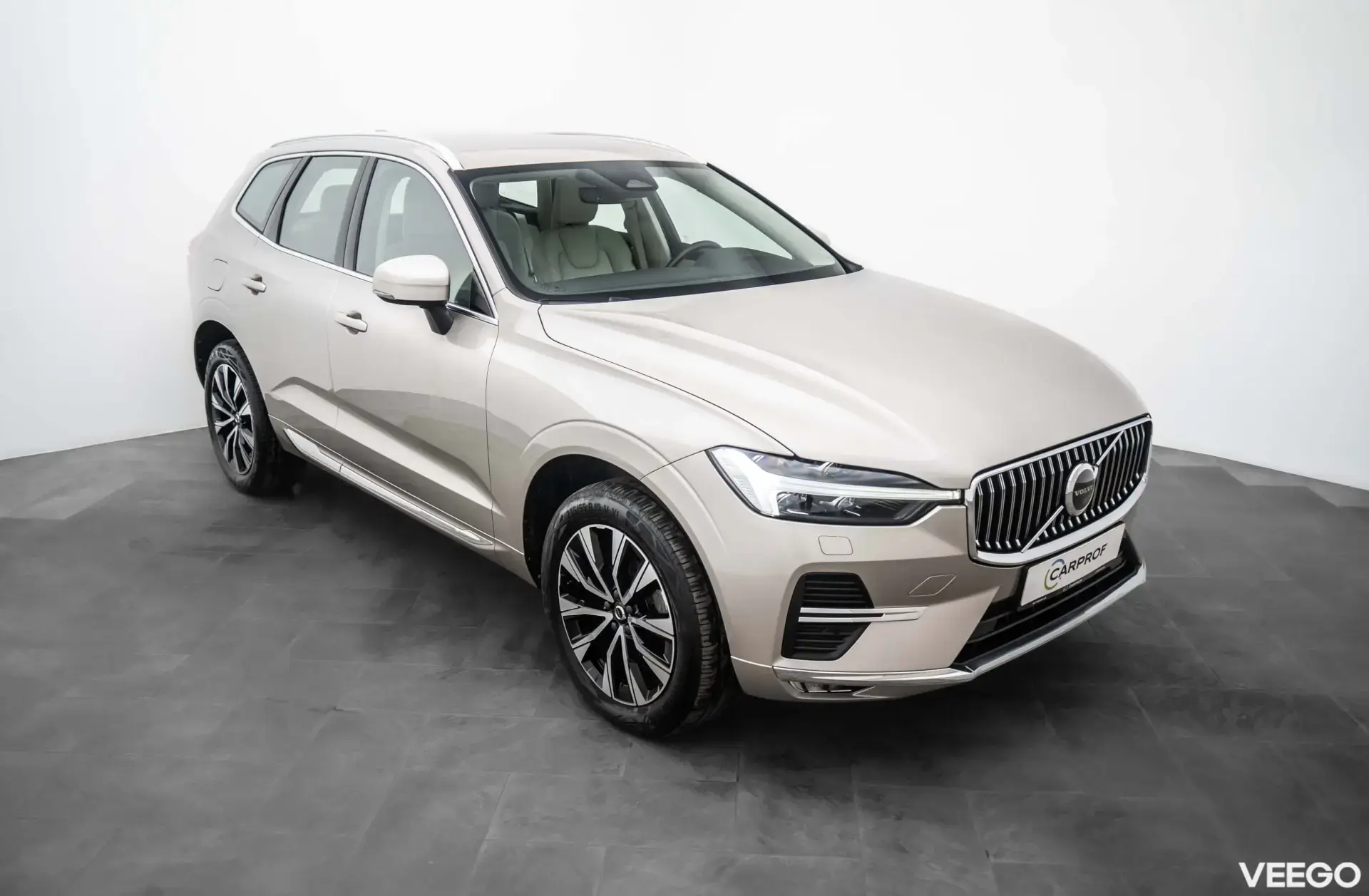 Volvo XC60 Plus Bright AWD 2.0 173kW