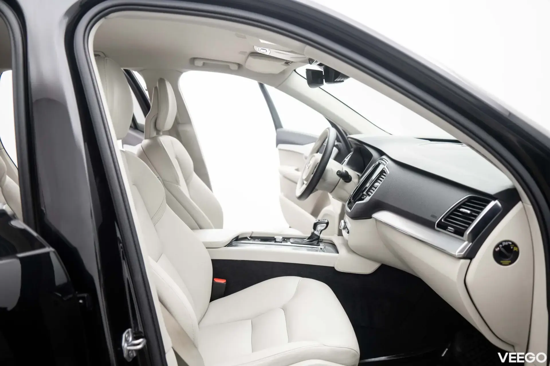 Volvo XC90 Momentum 2.0 140kW