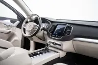 Volvo XC90 Momentum 2.0 140kW thumbnail