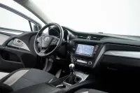 Toyota Avensis Touring Sports 2.0 105kW thumbnail