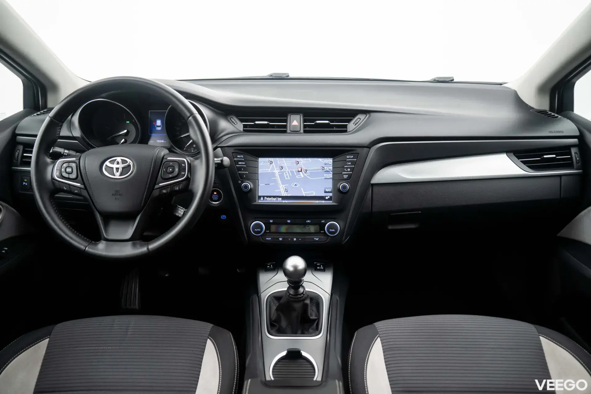Toyota Avensis Touring Sports 2.0 105kW