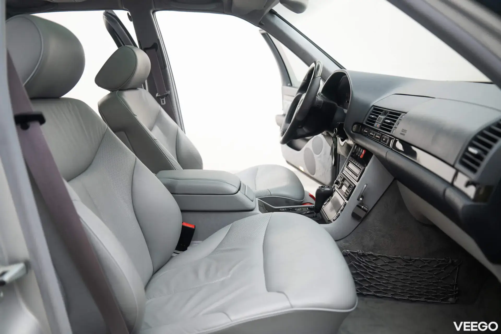 Mercedes-Benz S500 5.0 235kW