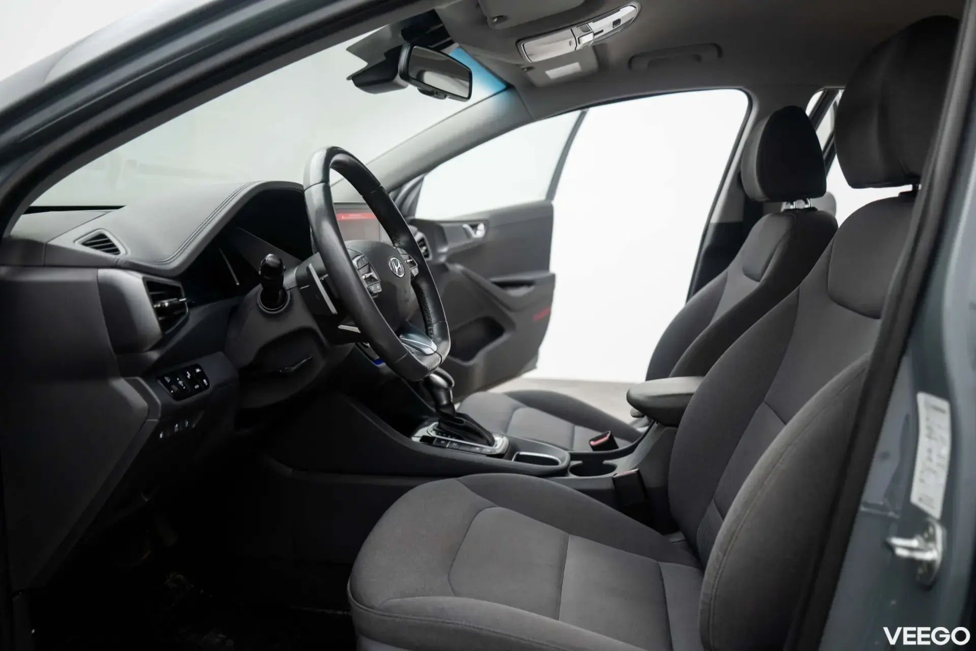Hyundai IONIQ Plug-In Hybrid Premium 1.6 77kW