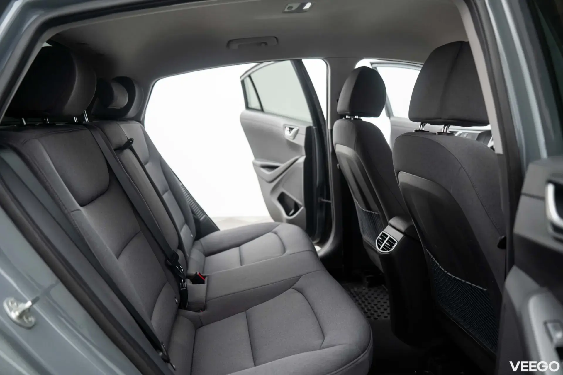 Hyundai IONIQ Plug-In Hybrid Premium 1.6 77kW