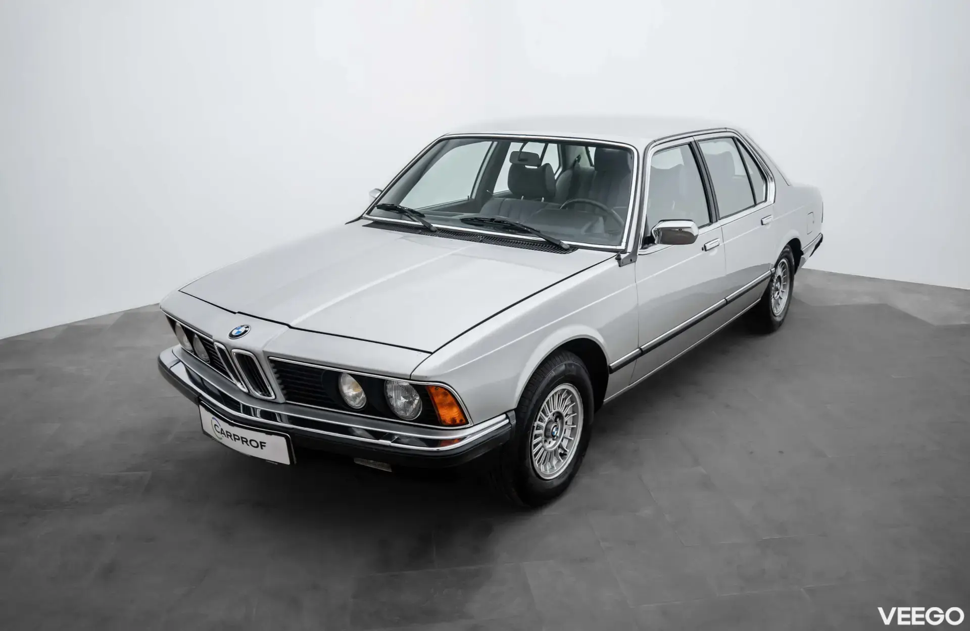 BMW 728 i 2.8 135kW