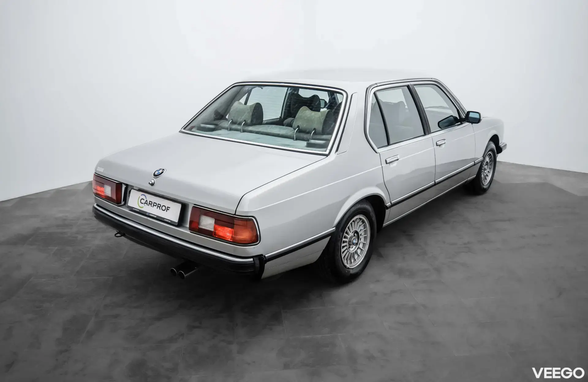 BMW 728 i 2.8 135kW