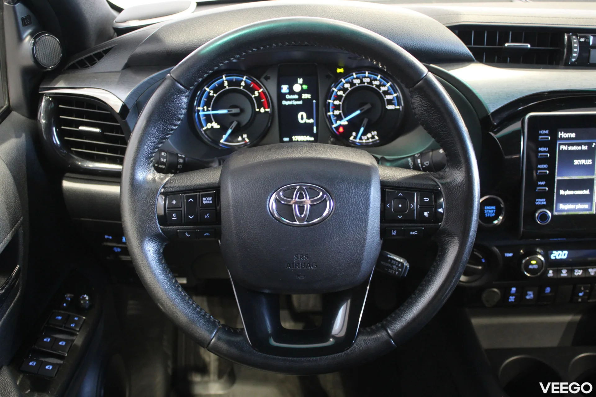 Toyota Hilux Double Cab Invincible AWD N1 2.8 150kW