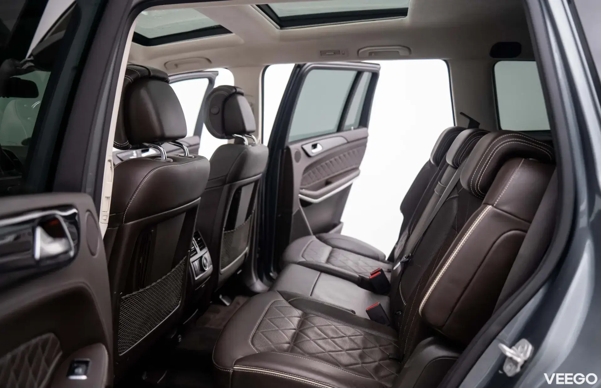 Mercedes-Benz GLS500 4Matic AMG Designo 4.7 335kW