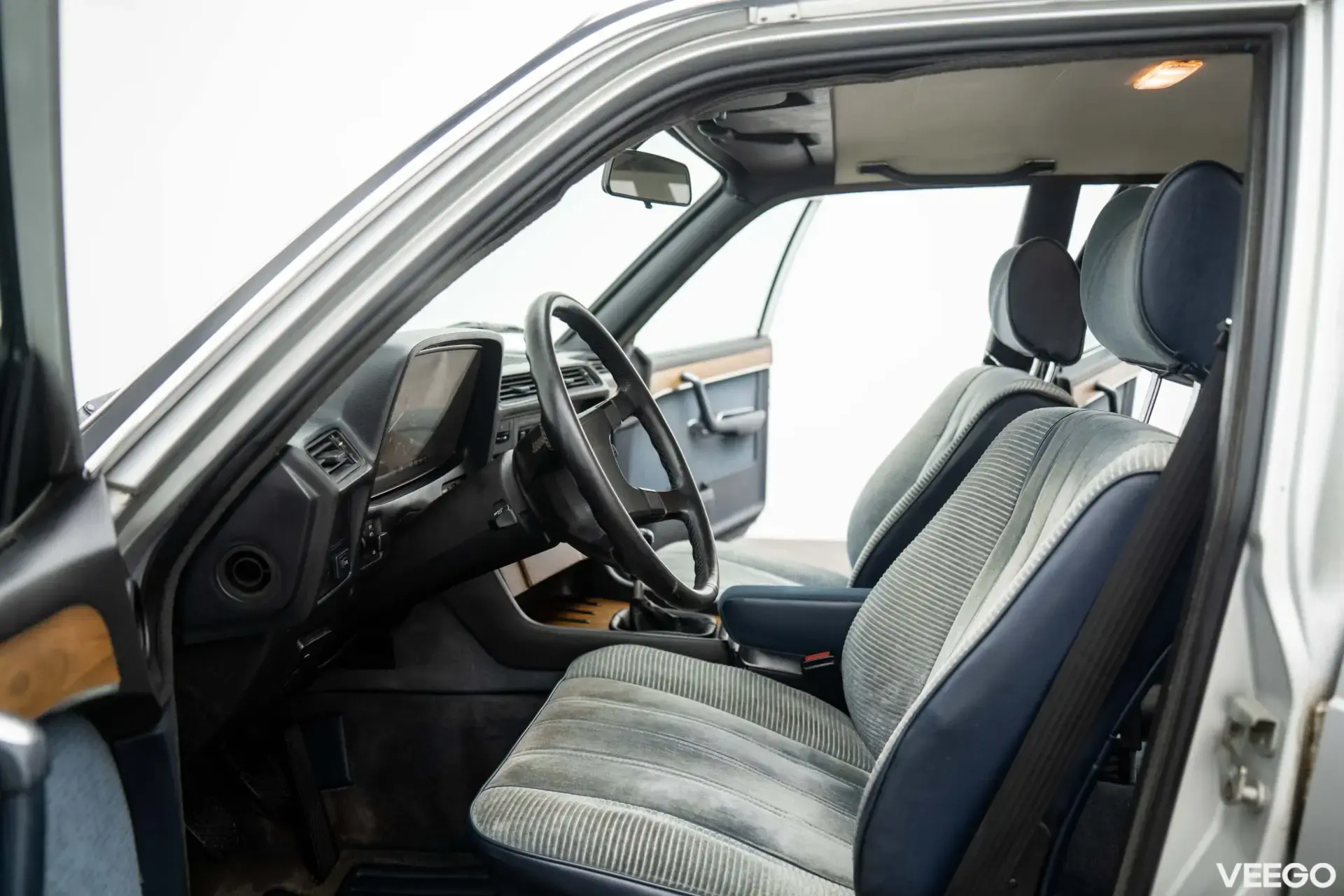 BMW 728 i 2.8 135kW