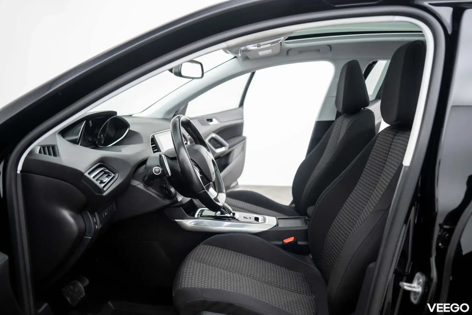 Peugeot 308 SW PureTech 130 1.2 96kW