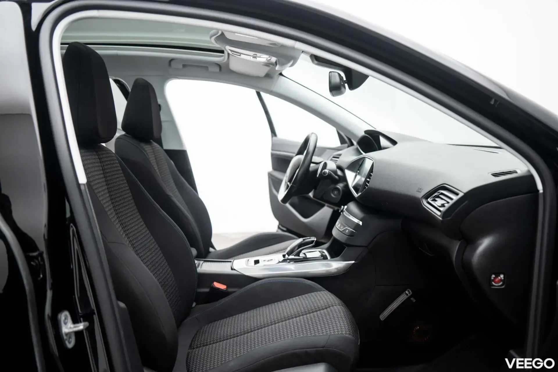 Peugeot 308 SW PureTech 130 1.2 96kW