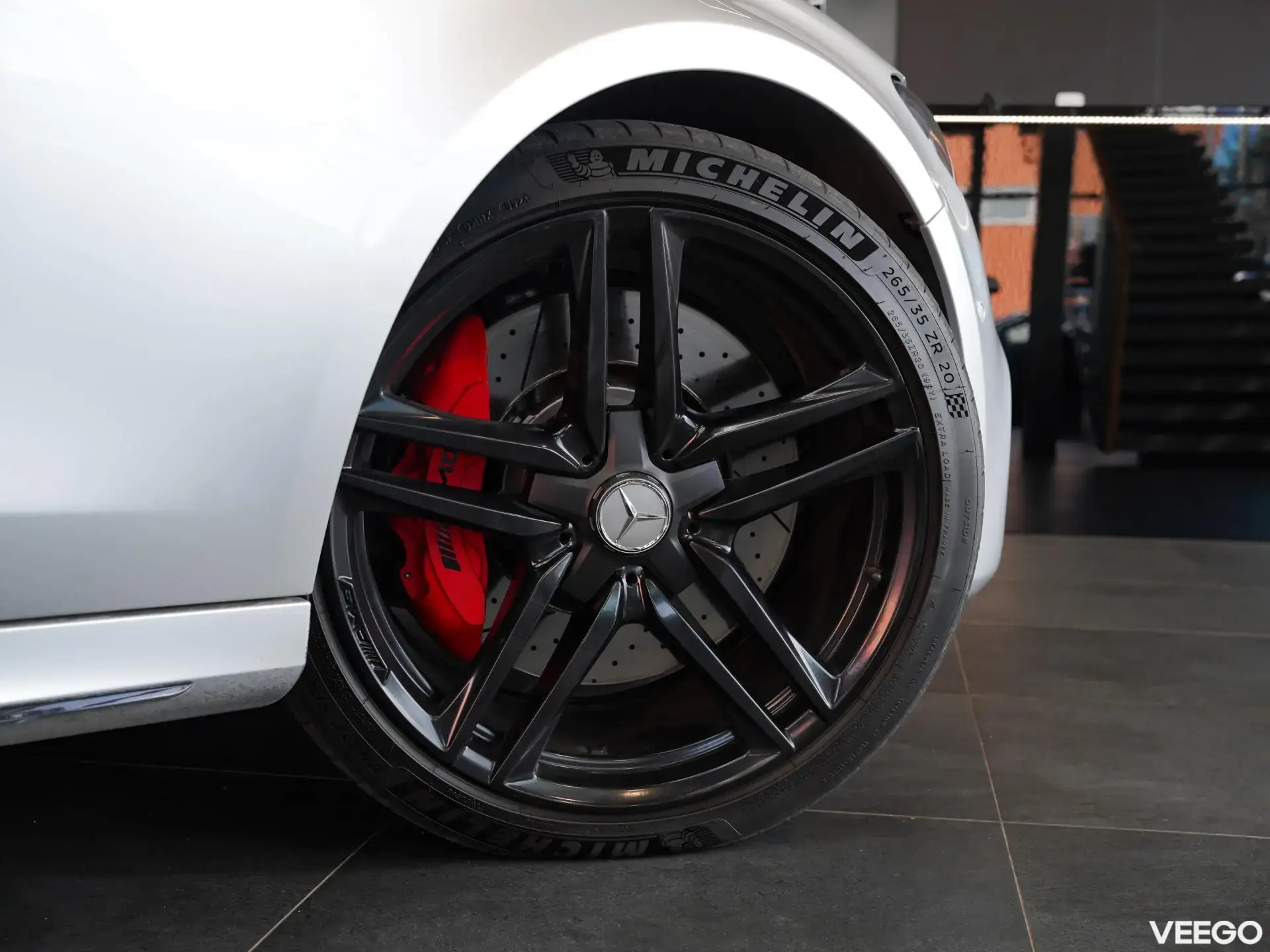 Mercedes-Benz E63 AMG 4.0 450kW
