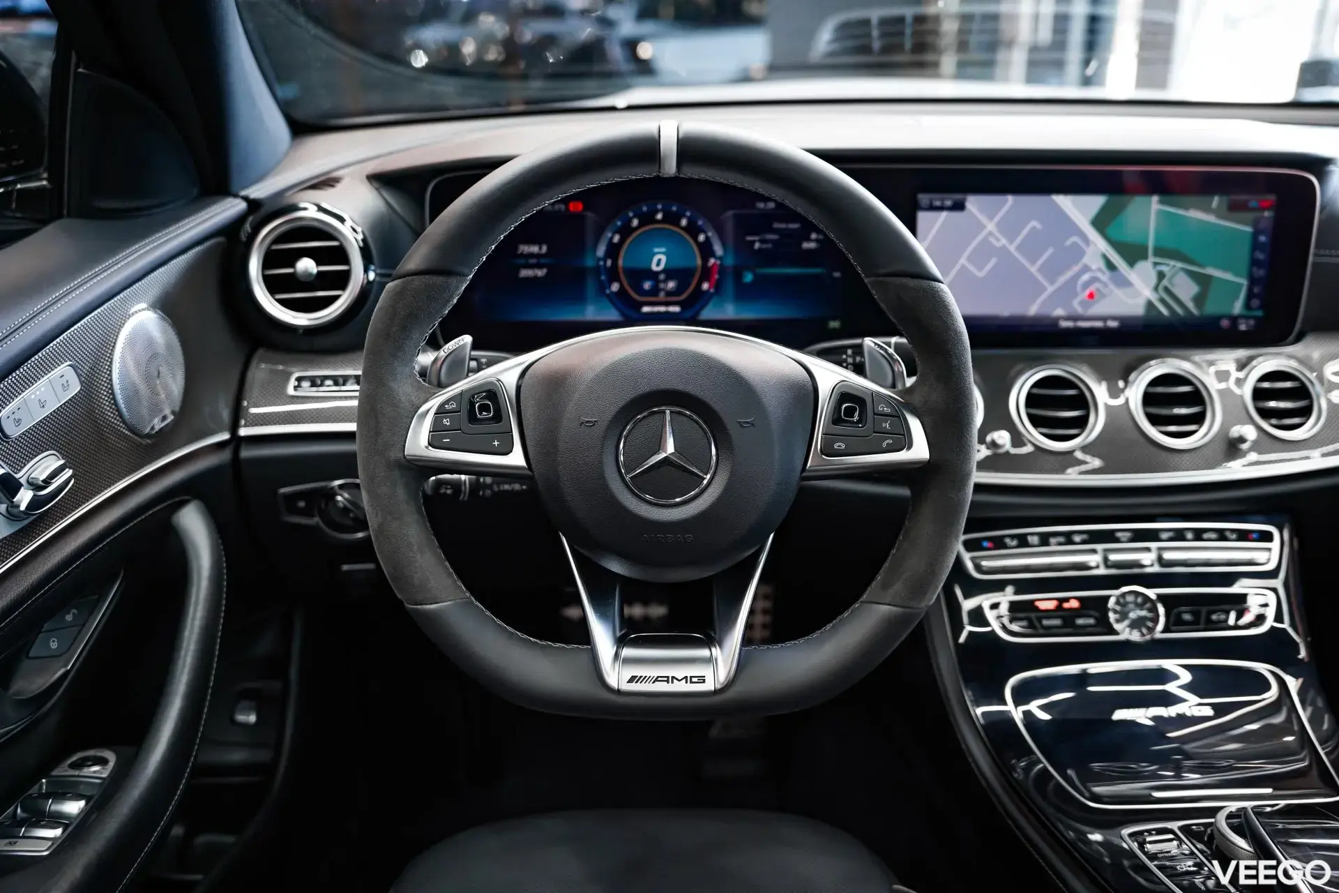 Mercedes-Benz E63 AMG 4.0 450kW
