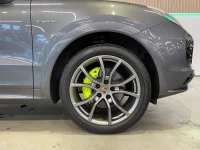 Porsche Cayenne E-Hybrid 3 250kW thumbnail