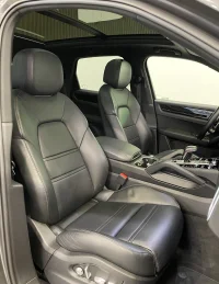 Porsche Cayenne E-Hybrid 3 250kW thumbnail