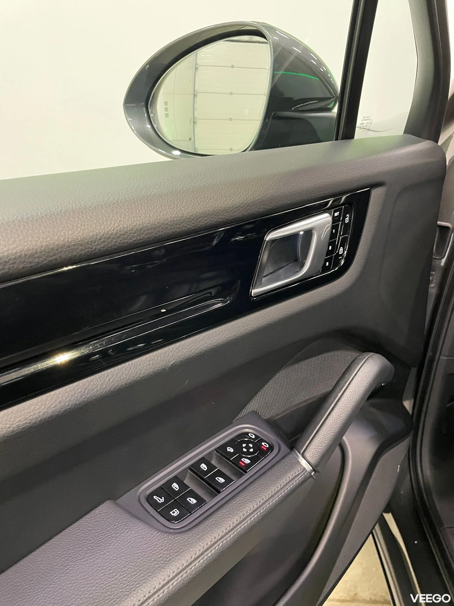 Porsche Cayenne E-Hybrid 3 250kW