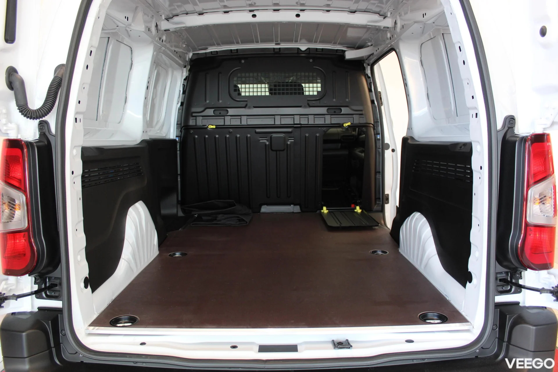 Toyota Proace City Professional Plus N1 Long Singl Side Door 1.5 75kW