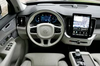 Volvo XC90 AWD 4C B&W LUXURY BRIGHT 7 XENIUM INTELLI SAFE PRO MY26 2 335kW thumbnail