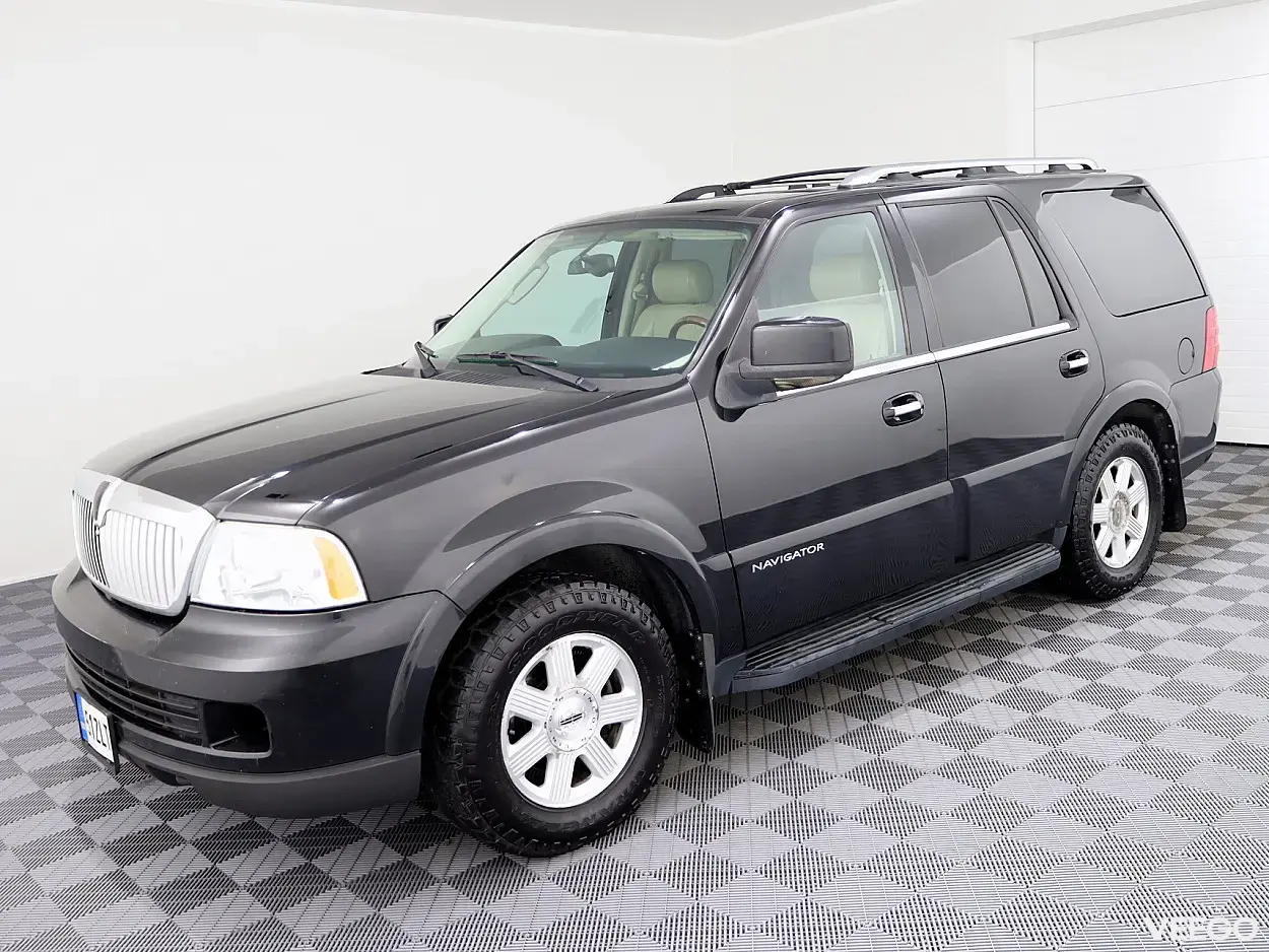 Lincoln Navigator 5.4 225kW