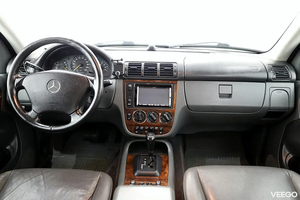 Mercedes-Benz ML 320 3.2 161kW