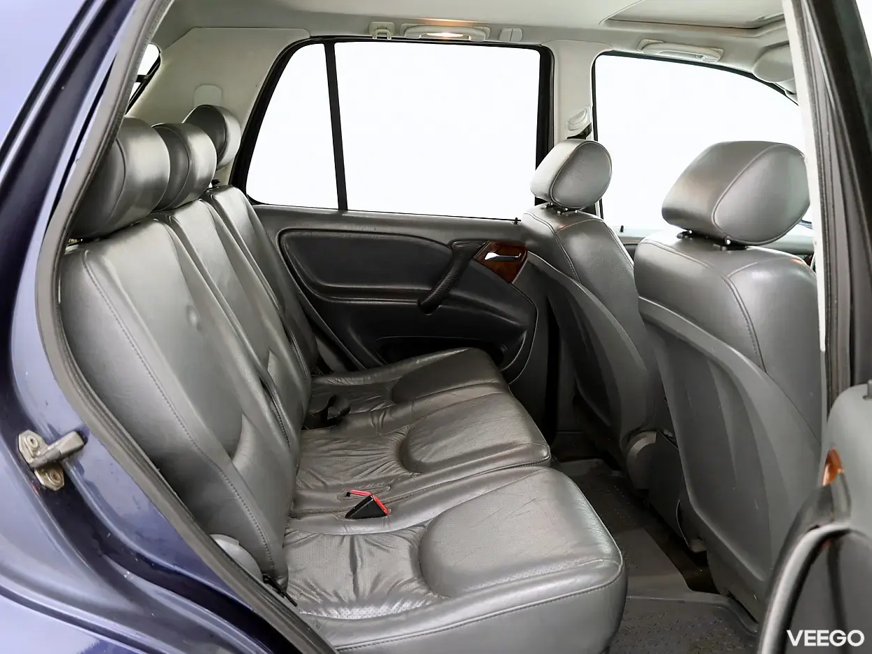 Mercedes-Benz ML 320 3.2 161kW